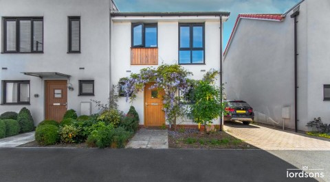 View Full Details for Cole Avenue, Southend on Sea