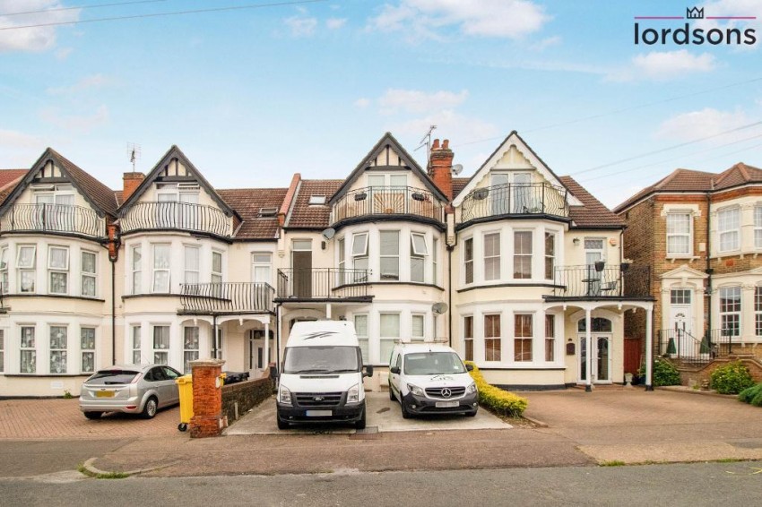 Images for Grosvenor Road, westcliff on sea