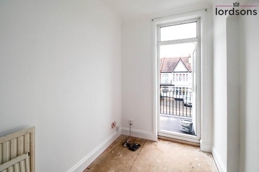 Images for Grosvenor Road, westcliff on sea