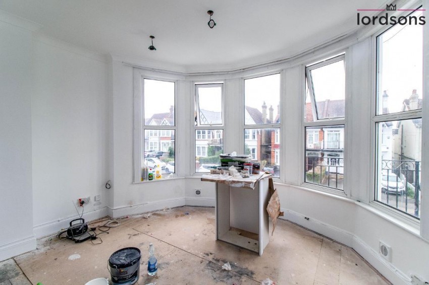 Images for Grosvenor Road, westcliff on sea
