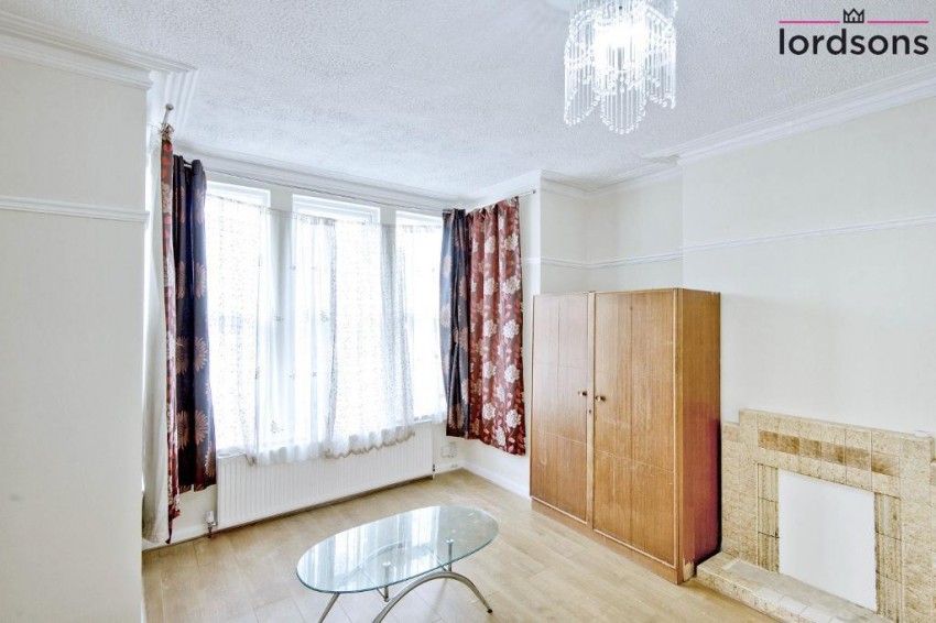 Images for Chelmsford Avenue, Southend-on-Sea