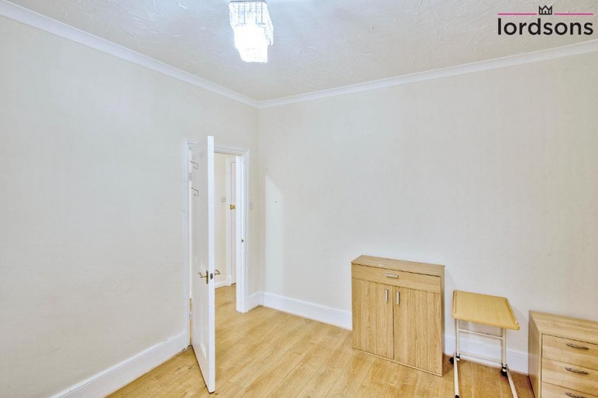 Images for Chelmsford Avenue, Southend-on-Sea