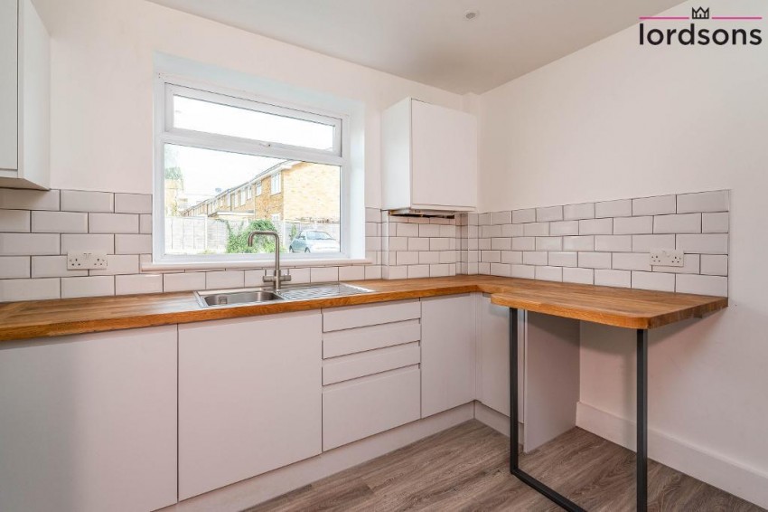 Images for Gordon Road, Corringham