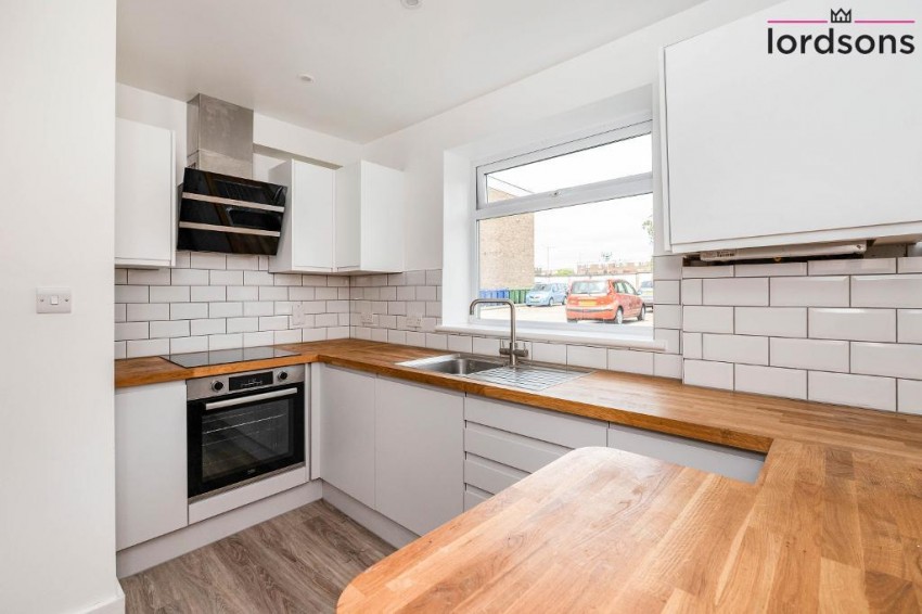 Images for Gordon Road, Corringham